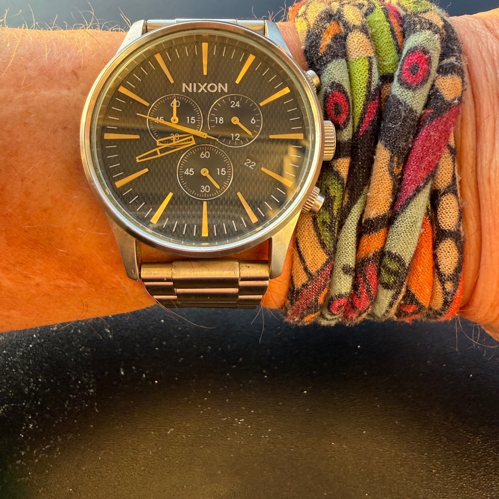 Nixon Men's Chronograph Watch - Black Dial with Gold Accents - Picture 7 of 7